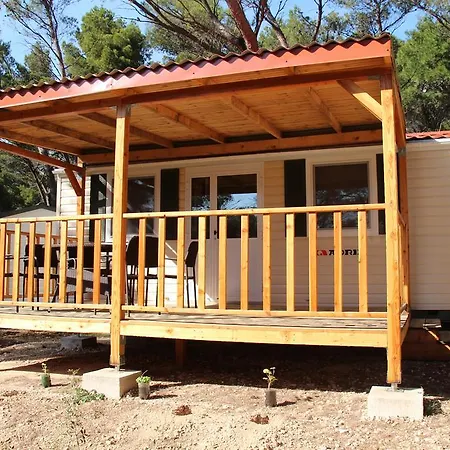 Mobile Homes Holiday Dream 3* Baska Voda